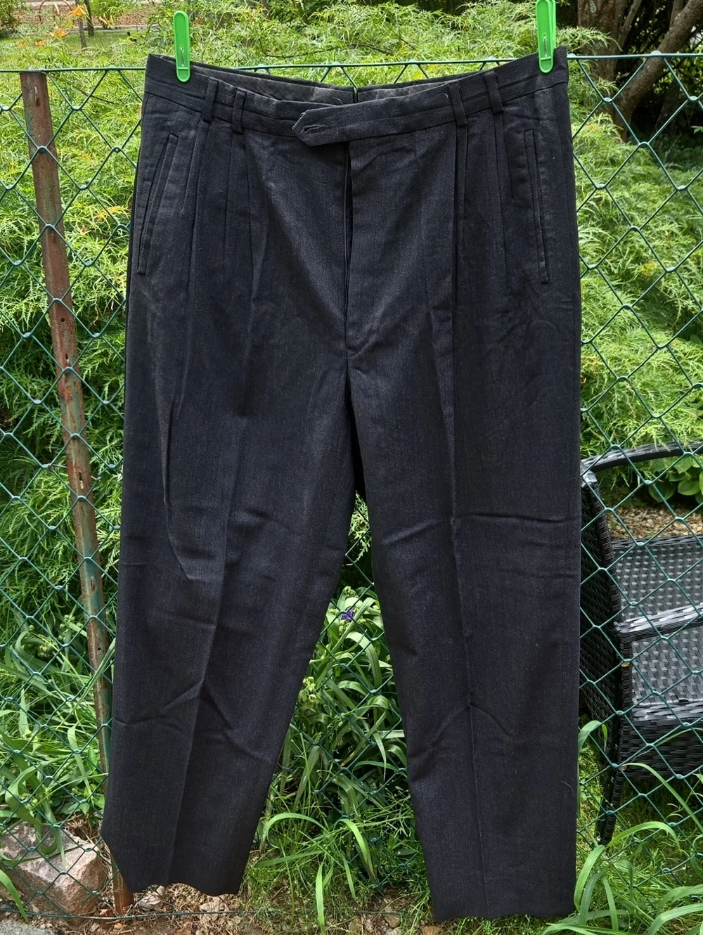 TALLIA Men's Black Pleated Dress Pants